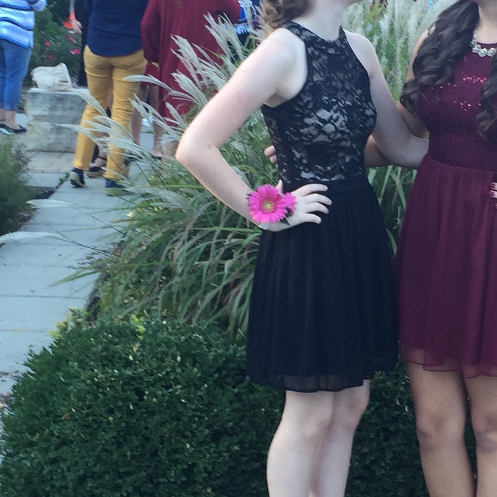 Black & Nude Lace Formal Dress!